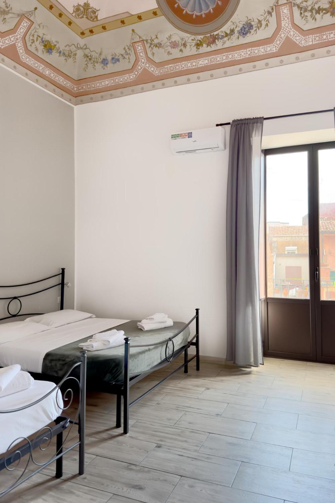 Casa L'8 Lägenhet Catania Exteriör bild
